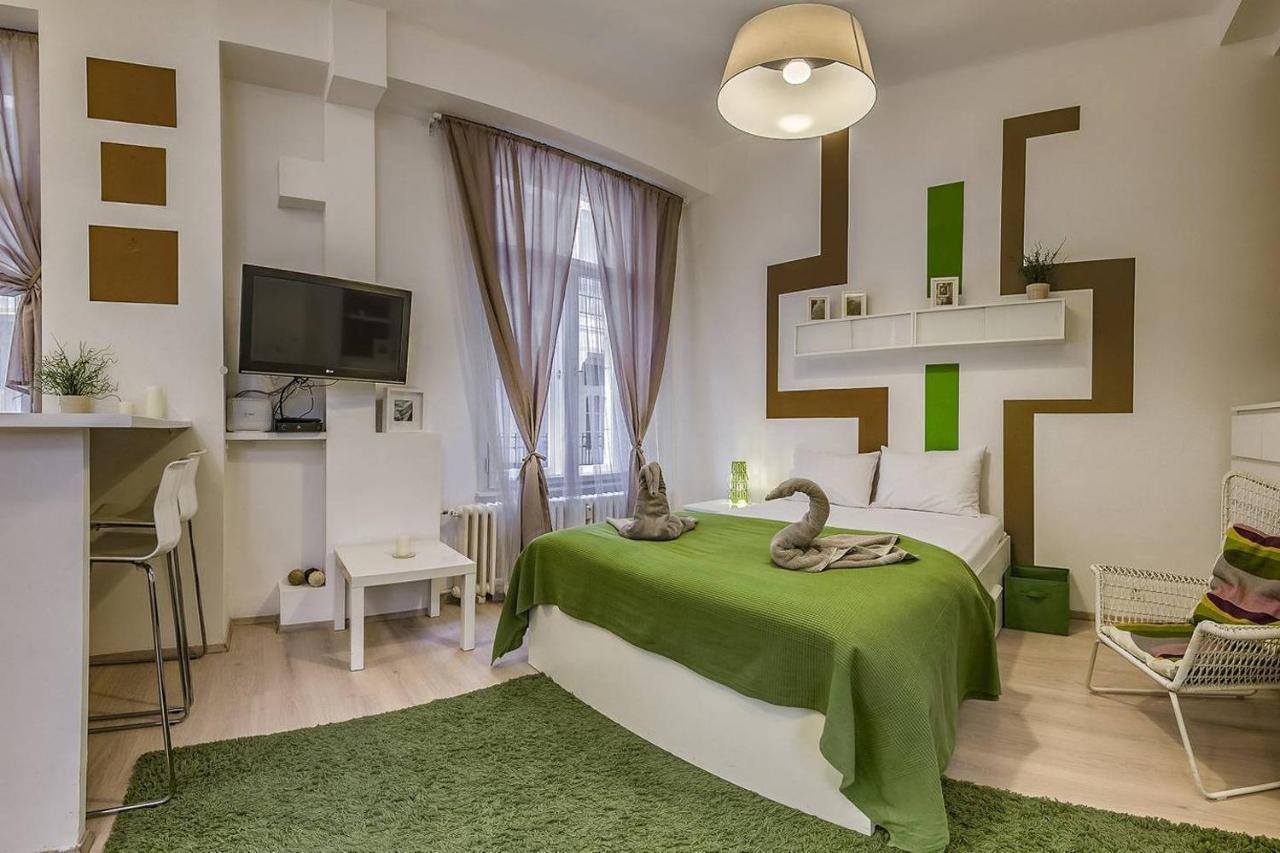 Your Frisky In The Iconic Vaci Street Holiday home